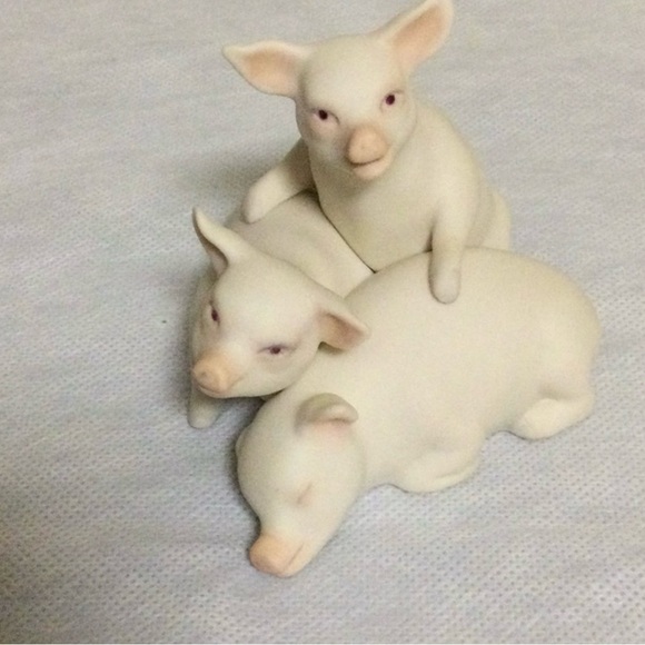 Cybis Porcelain Figurine The Three Little Pigs - Picture 1 of 8